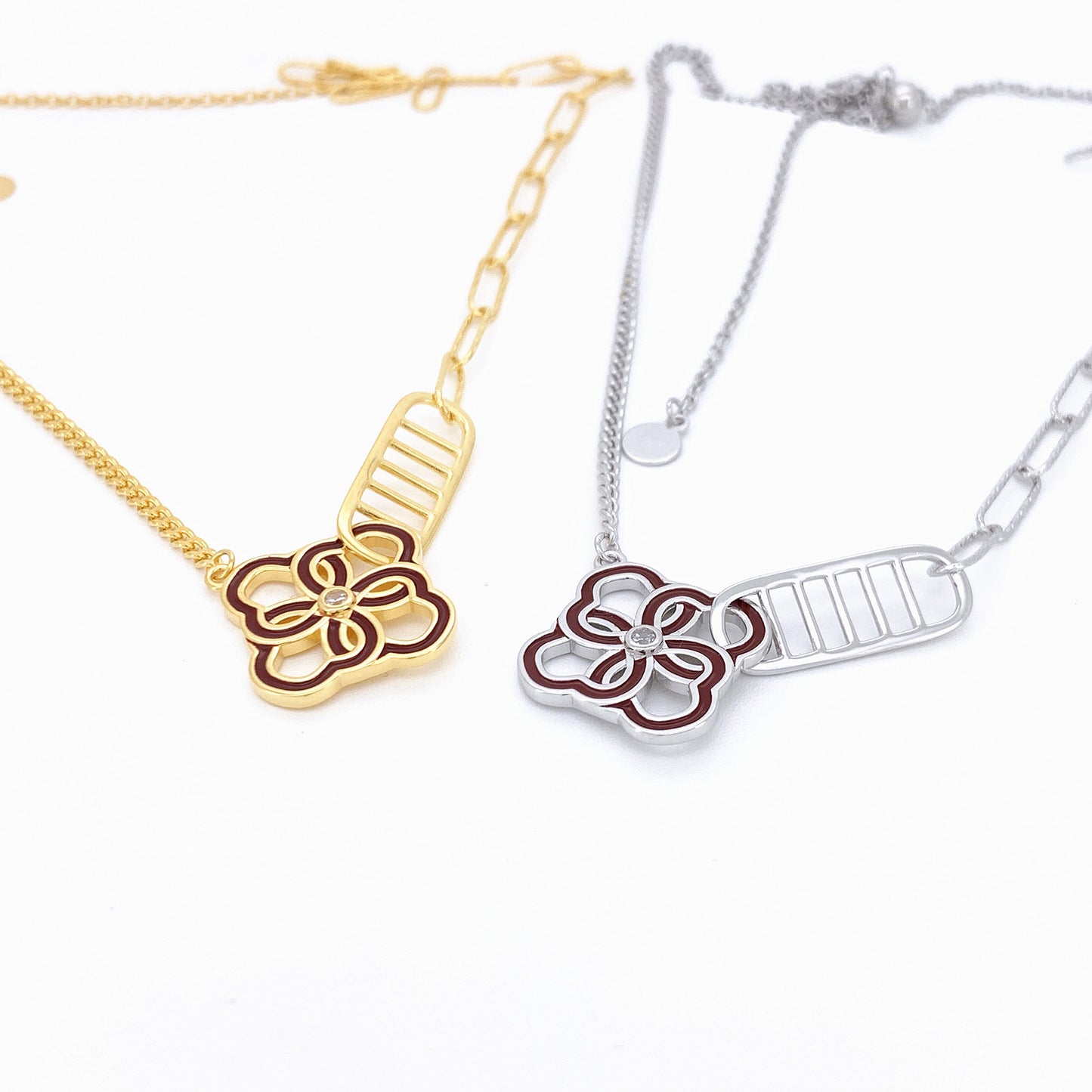 Blooming Eaves Necklace