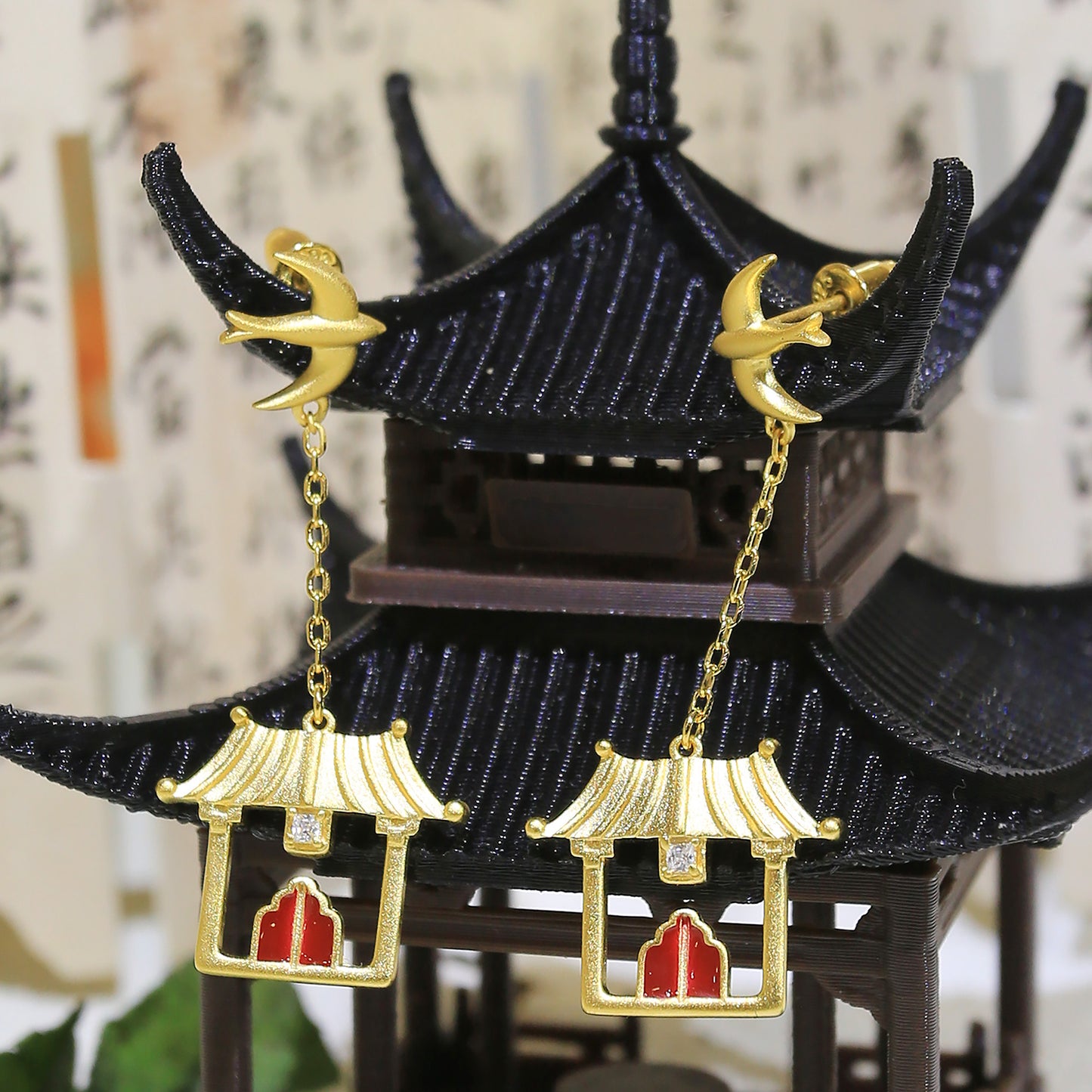 Guardian of Ancient Architecture - Swallow Ear Earrings